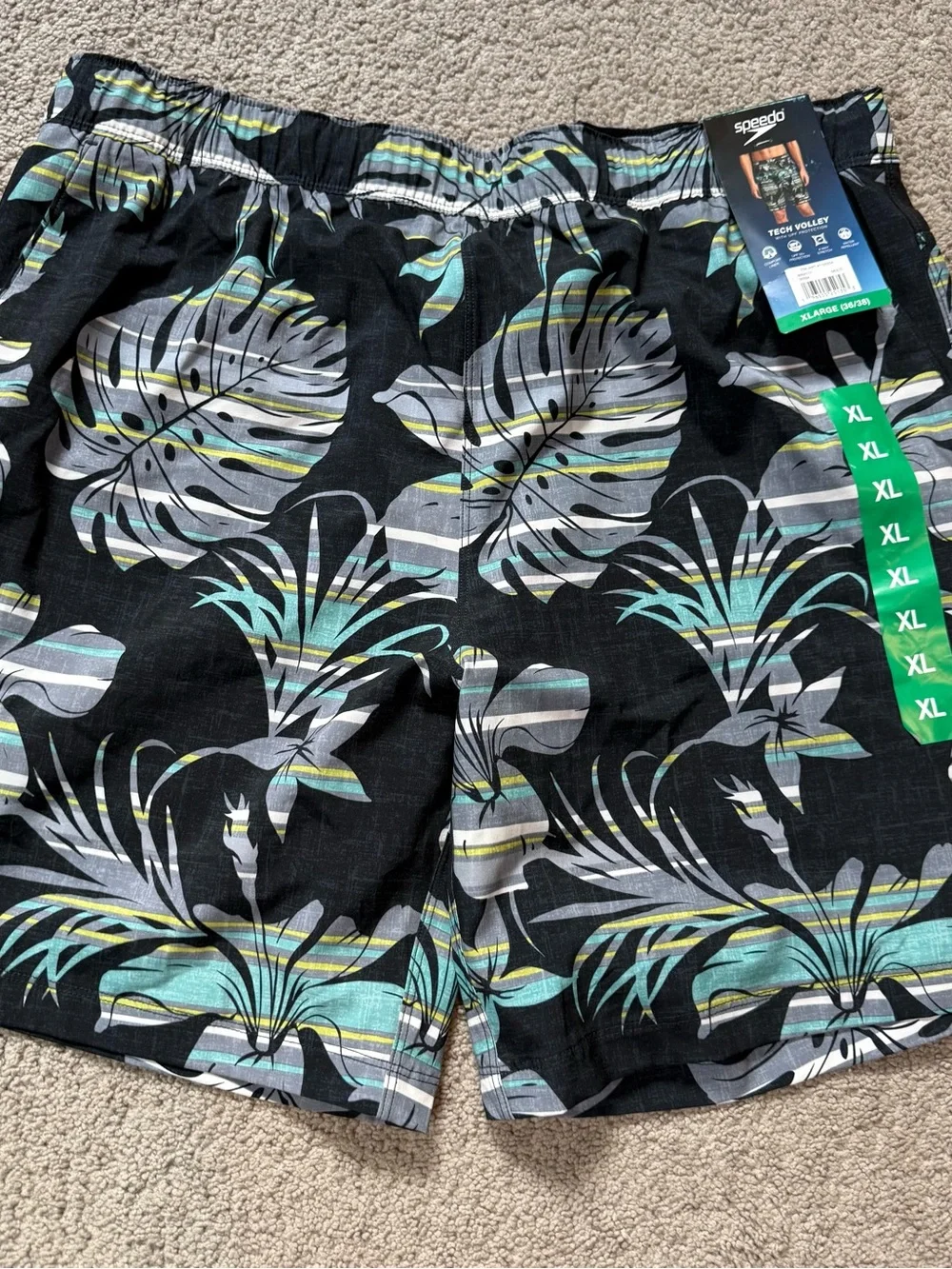 Speedo Men’s Black Tropical Print Swim Shorts - XL